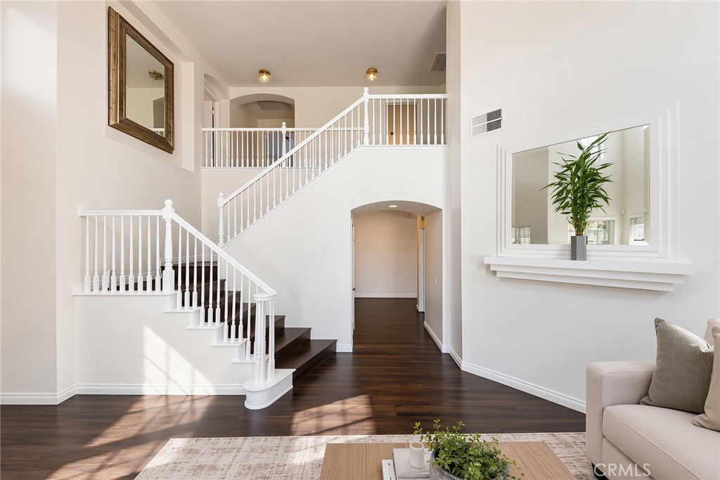 6912 Wells Springs