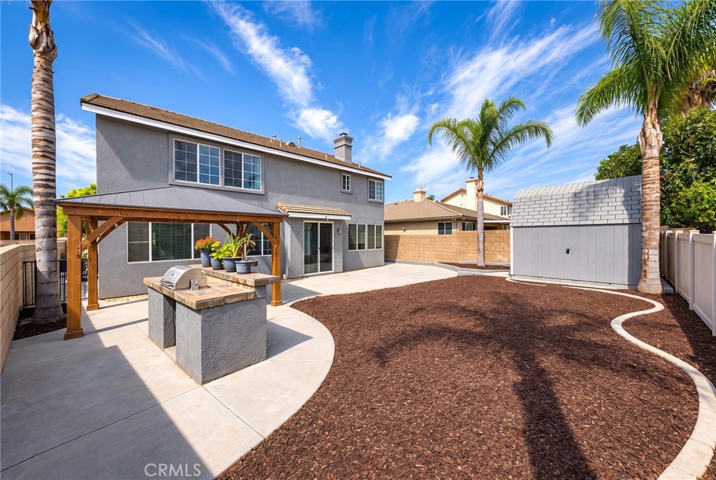 6912 Wells Springs
