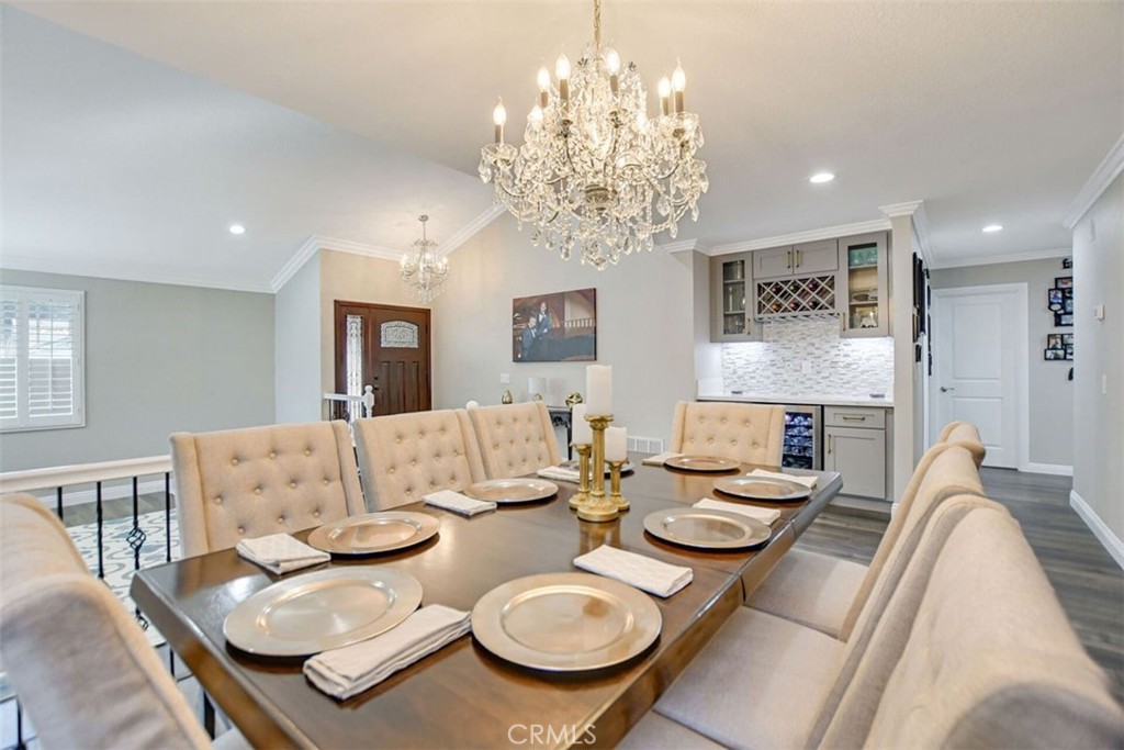 6 Quiet Hollow Road