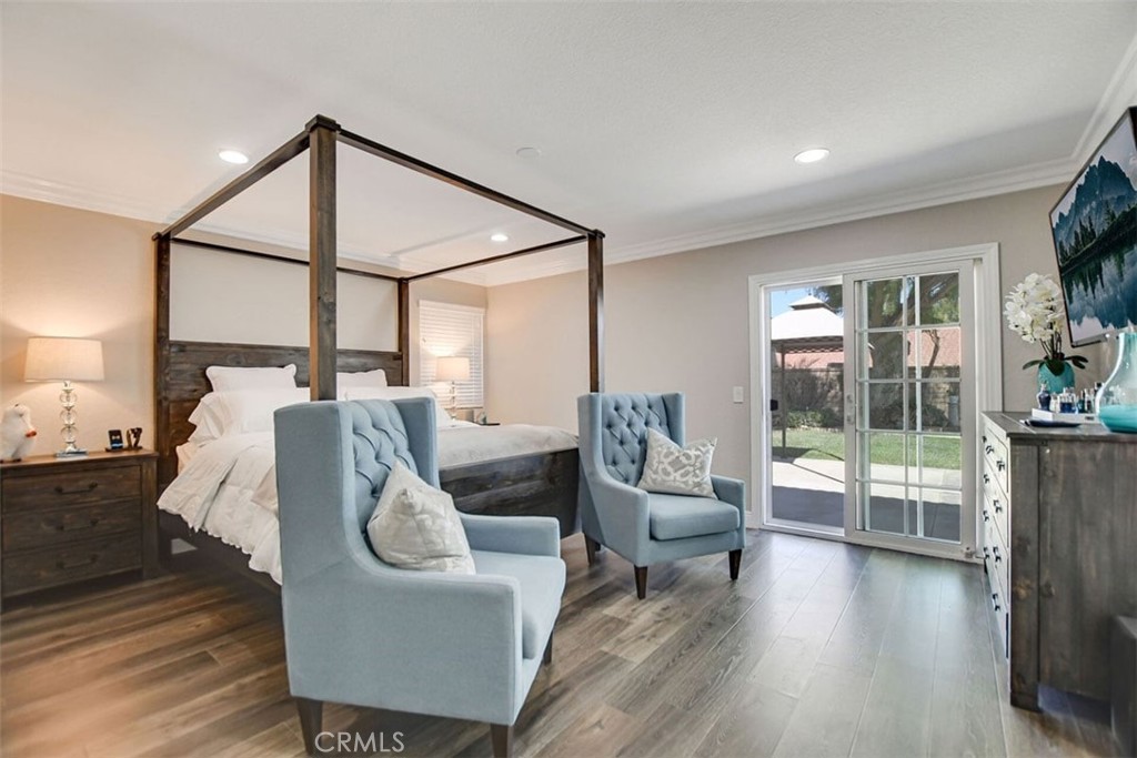 6 Quiet Hollow Road