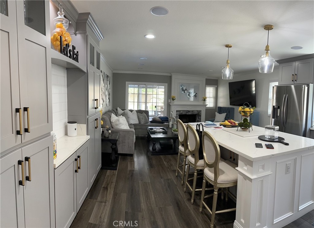 6 Quiet Hollow Road