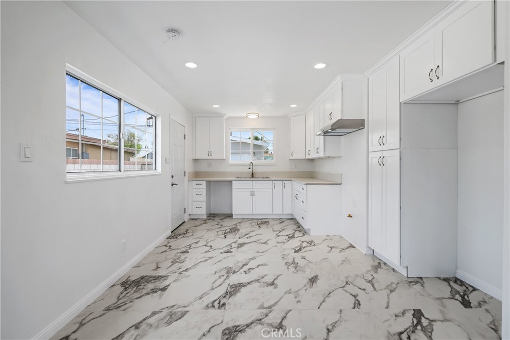 914 Greenberry Drive