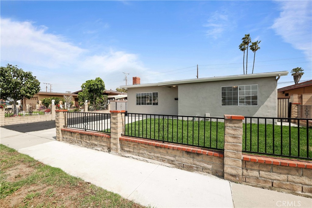 914 Greenberry Drive