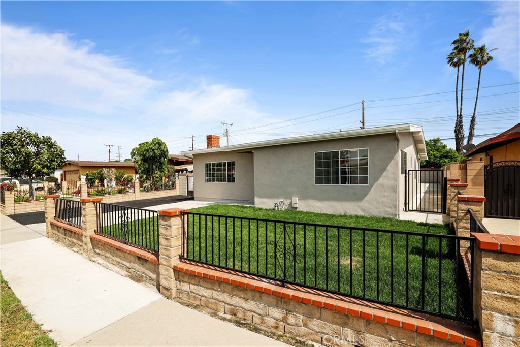 914 Greenberry Drive