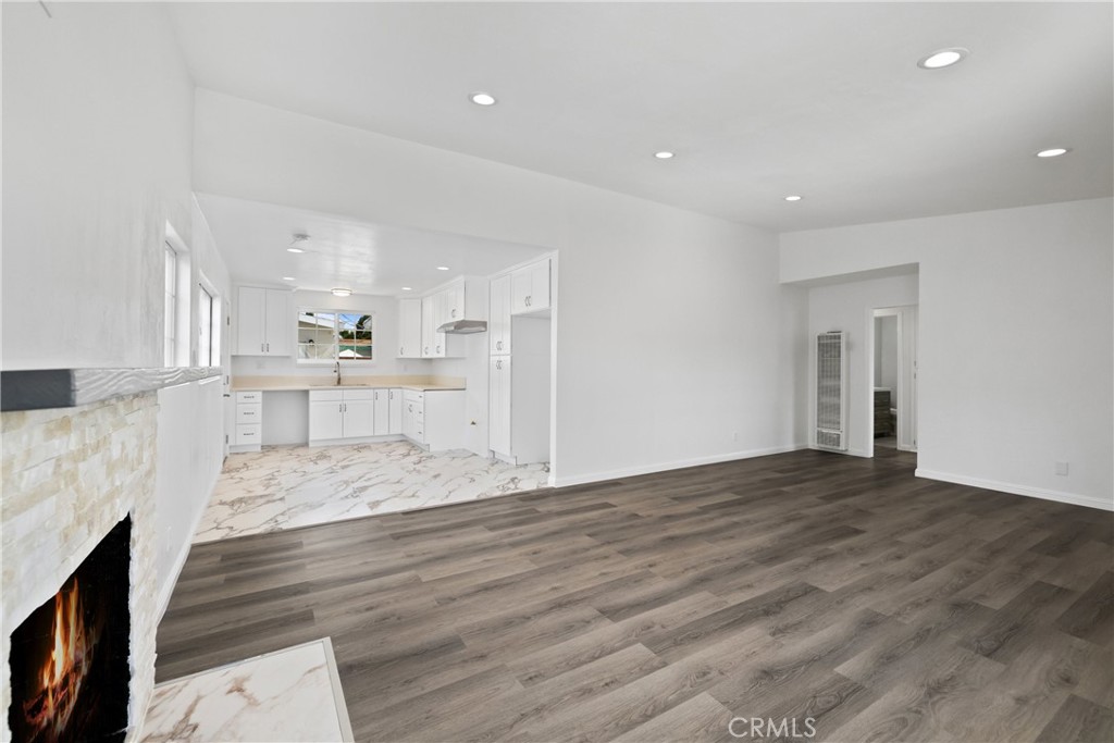 914 Greenberry Drive