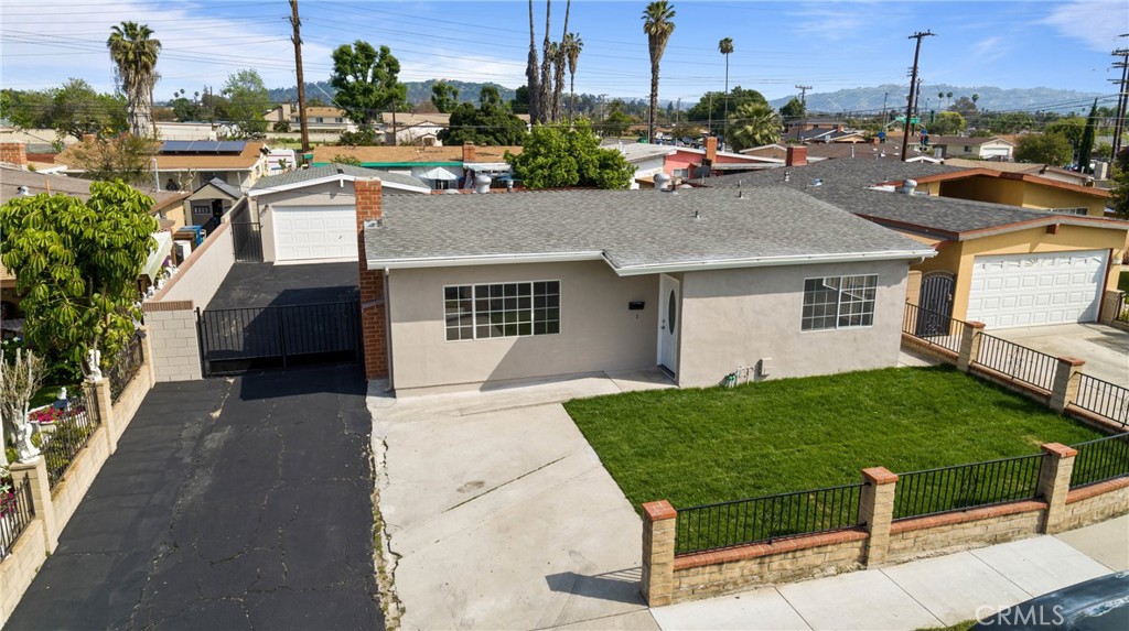 914 Greenberry Drive