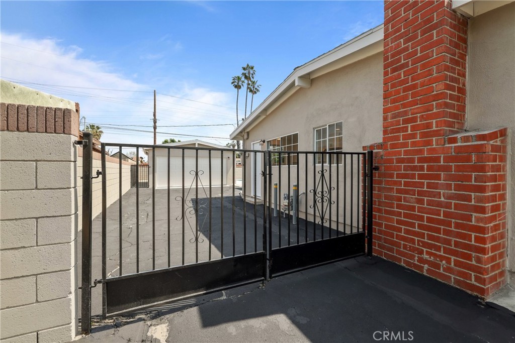 914 Greenberry Drive