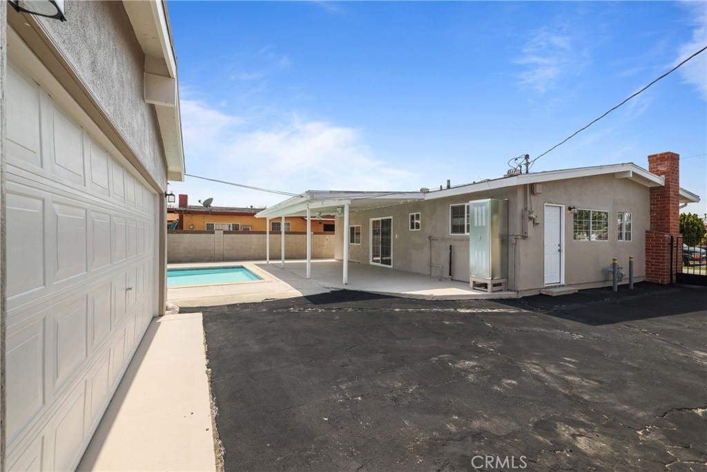 914 Greenberry Drive