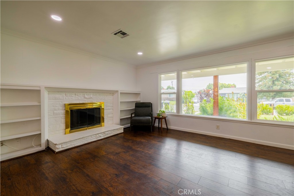 865 W Chester Road