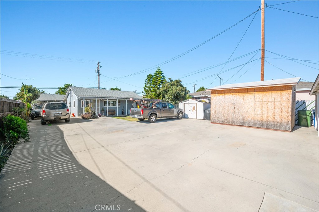 2645 Willard Avenue