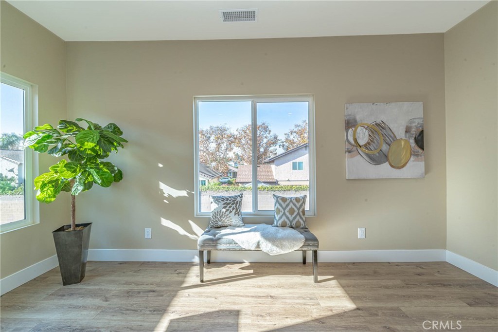 16634 Elmcroft Avenue