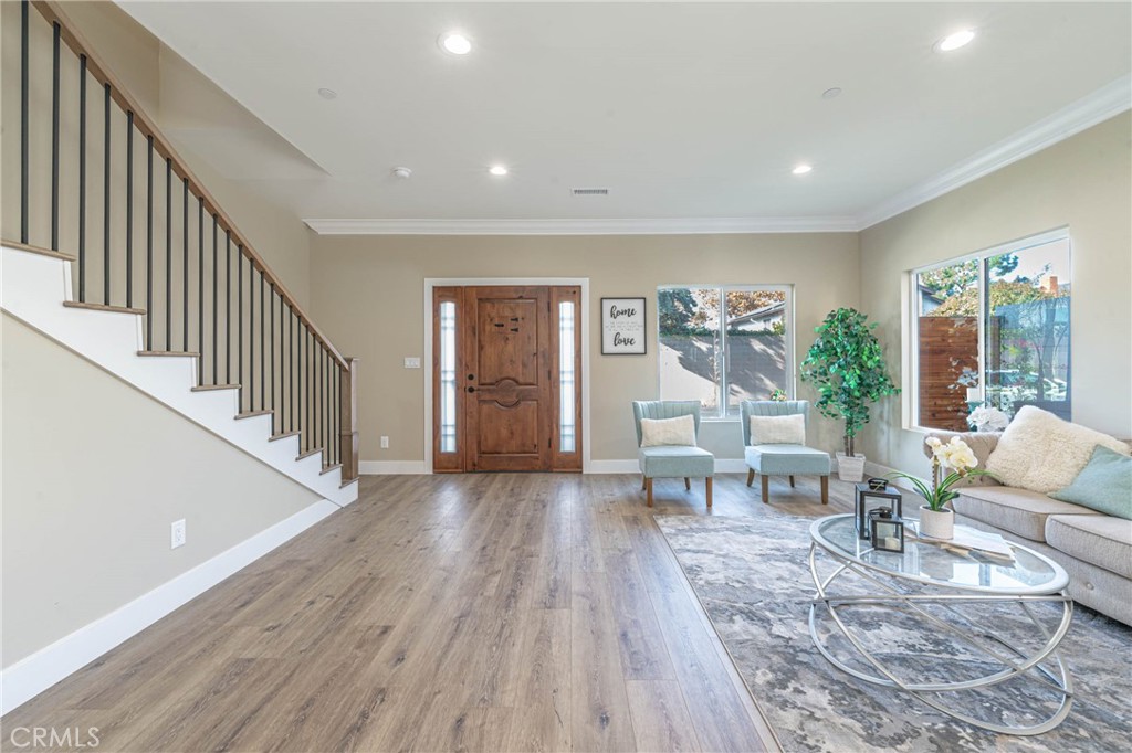 16634 Elmcroft Avenue