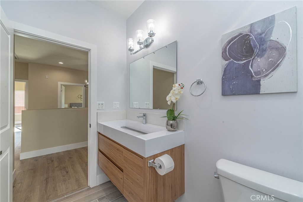 16634 Elmcroft Avenue