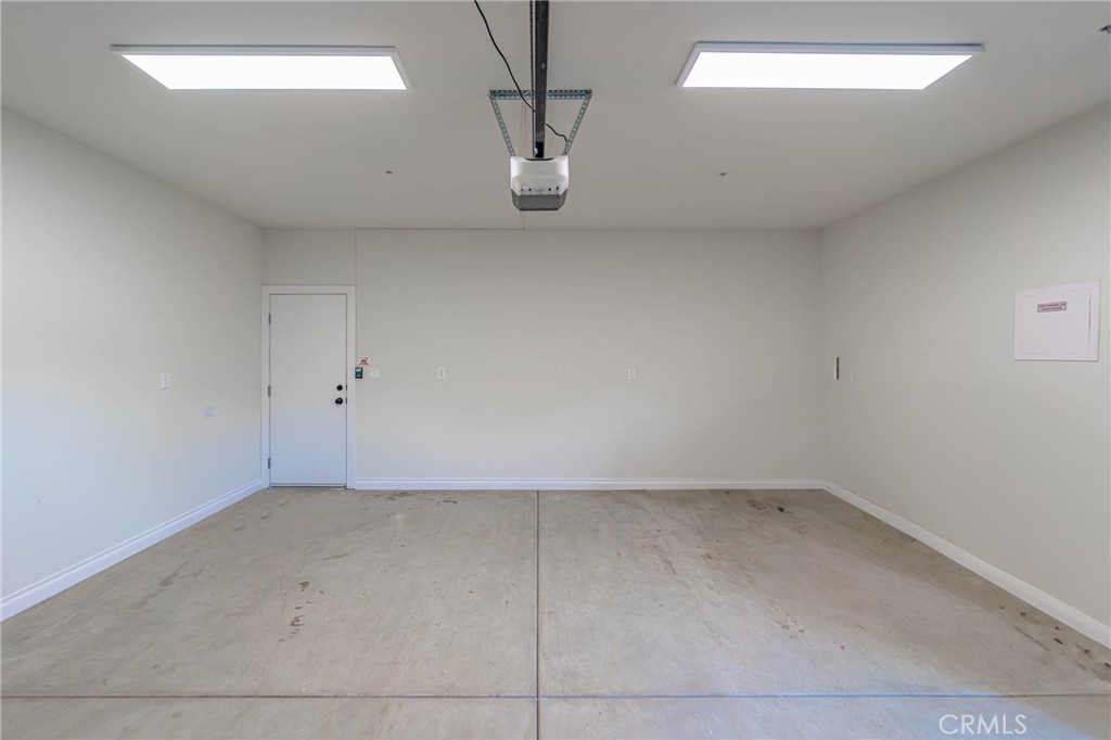 16634 Elmcroft Avenue