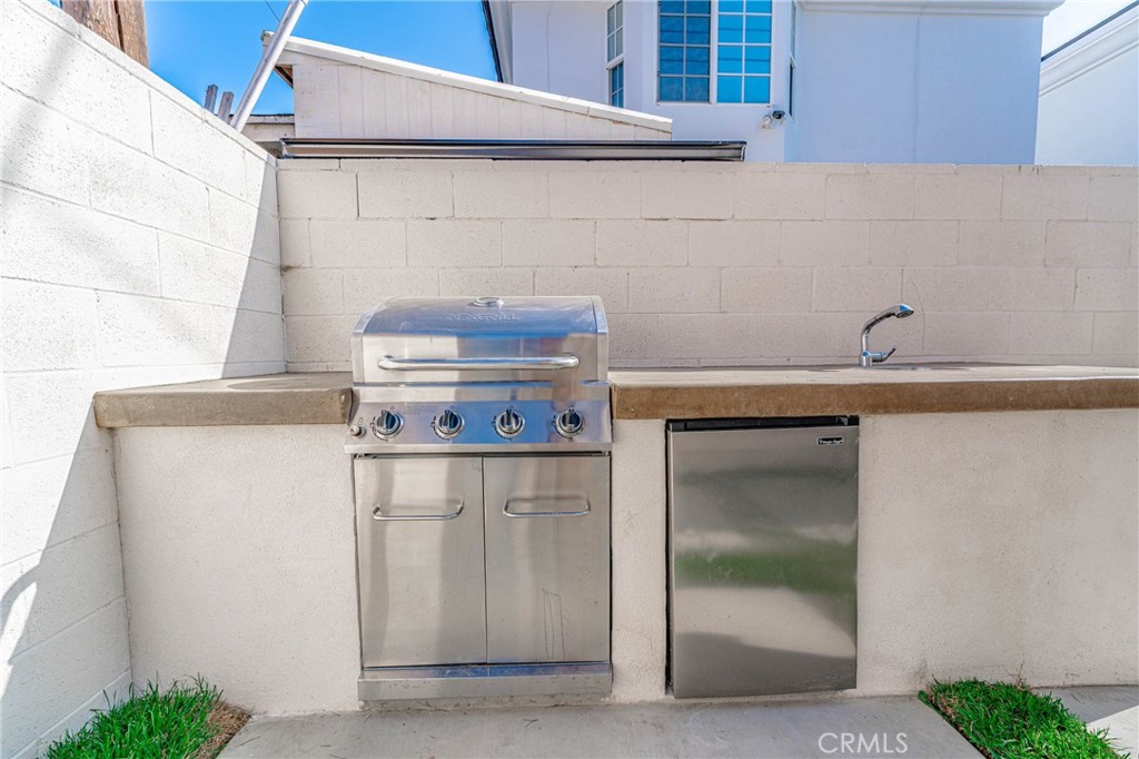 16634 Elmcroft Avenue