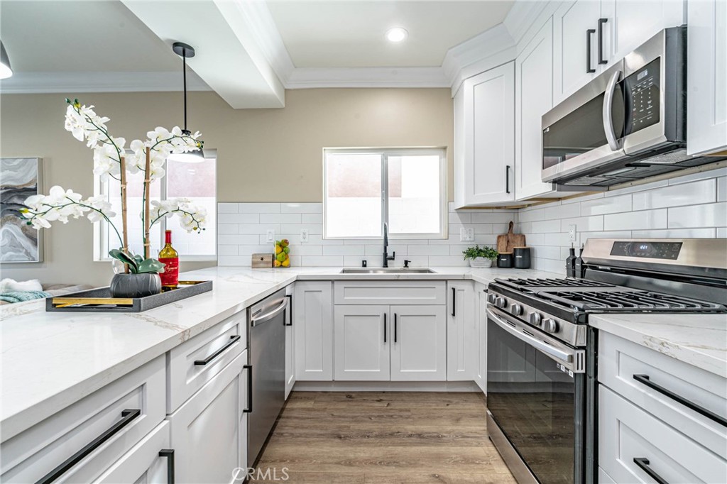 16634 Elmcroft Avenue