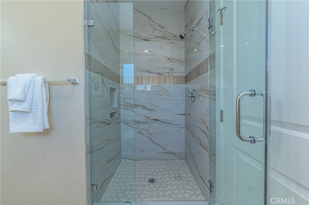 16634 Elmcroft Avenue