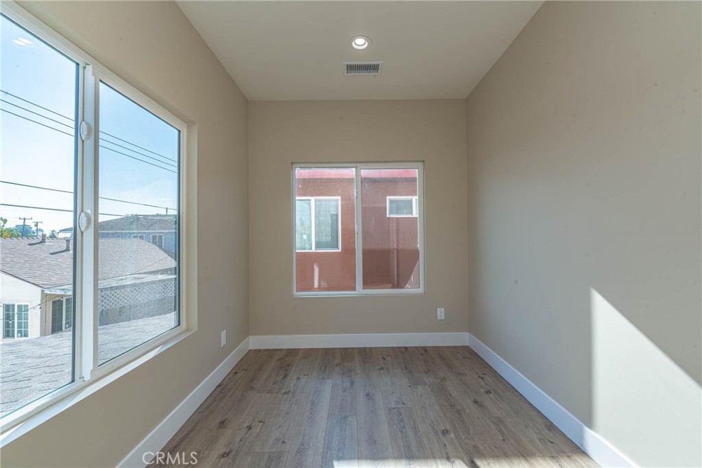 16634 Elmcroft Avenue