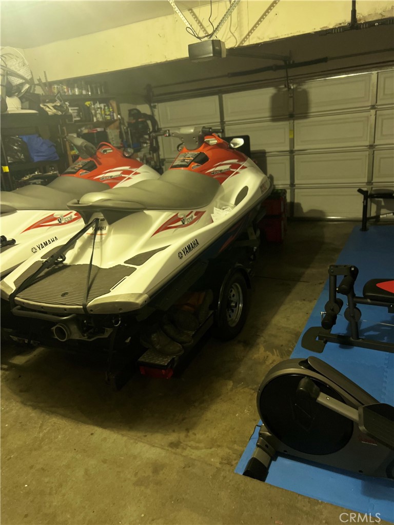 648 S Azusa Avenue 19