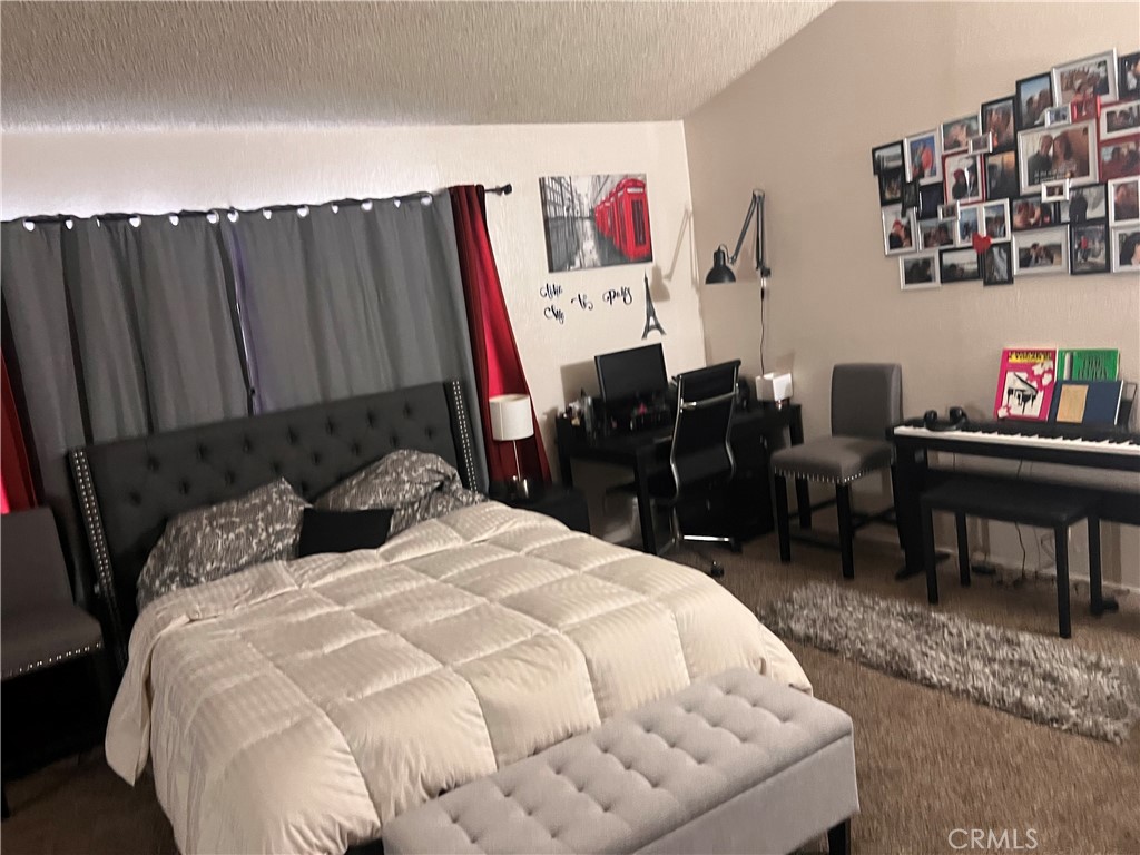 648 S Azusa Avenue 19