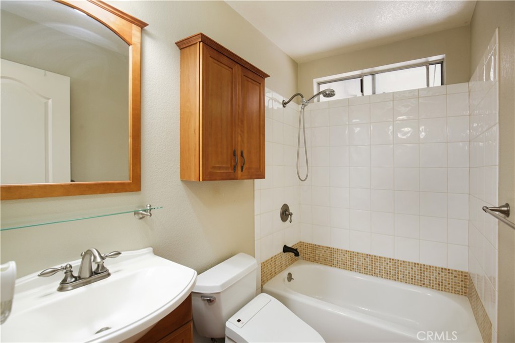 2351 Punta Del Este Drive