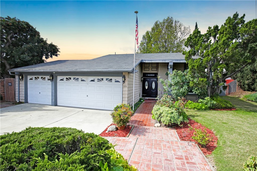 2351 Punta Del Este Drive