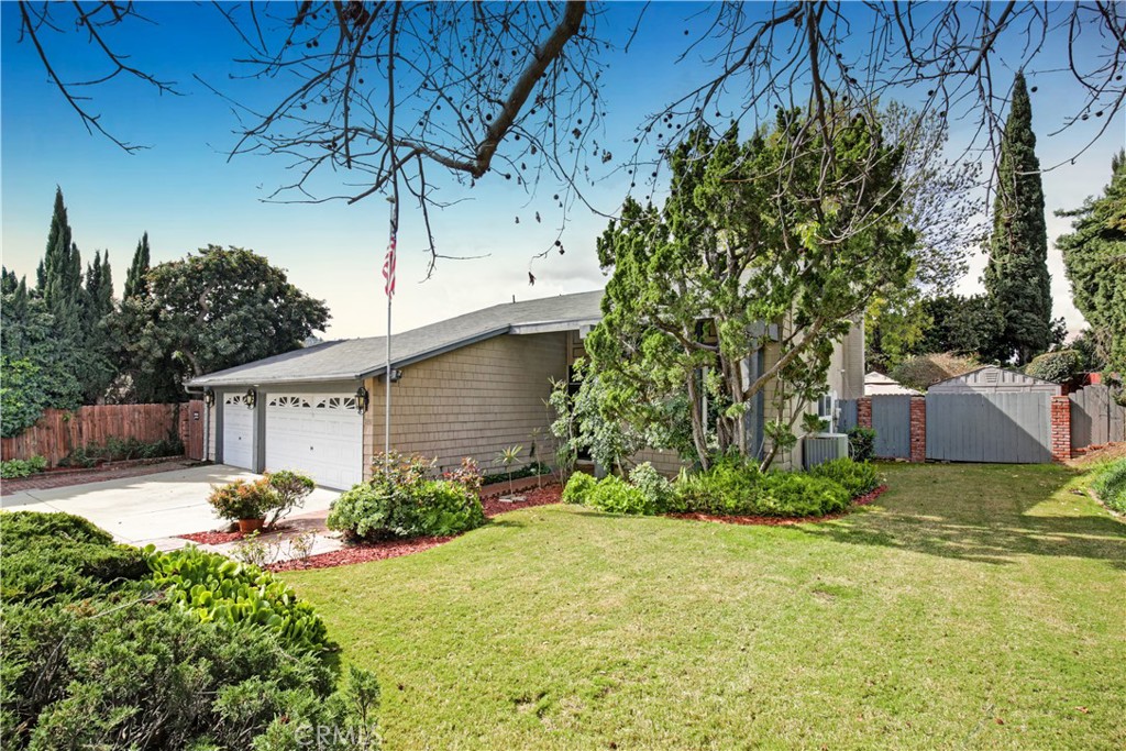 2351 Punta Del Este Drive