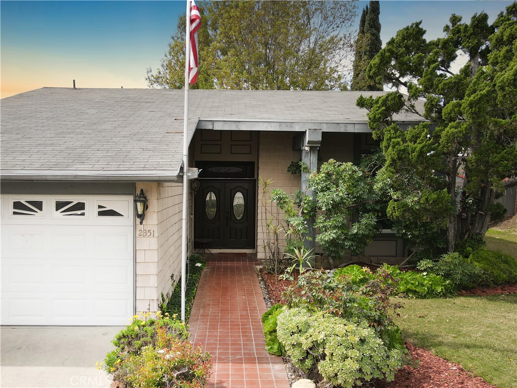 2351 Punta Del Este Drive