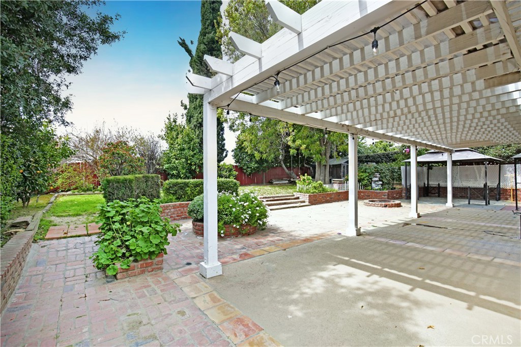 2351 Punta Del Este Drive