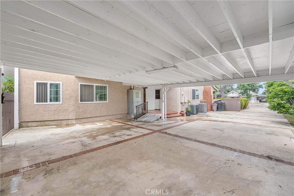 744 N Lark Ellen Avenue
