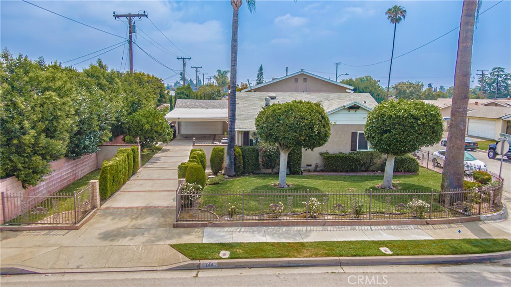744 N Lark Ellen Avenue
