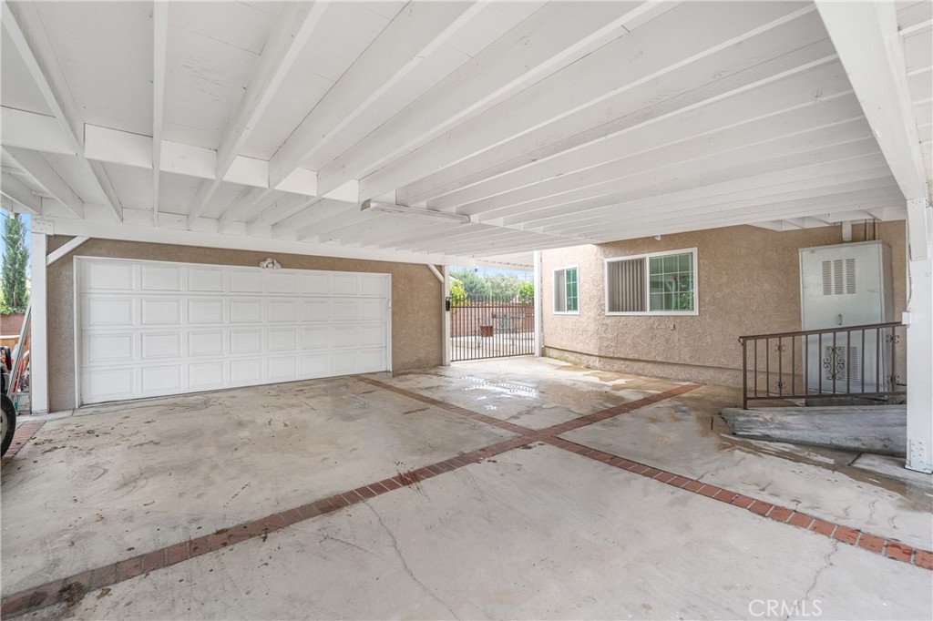 744 N Lark Ellen Avenue