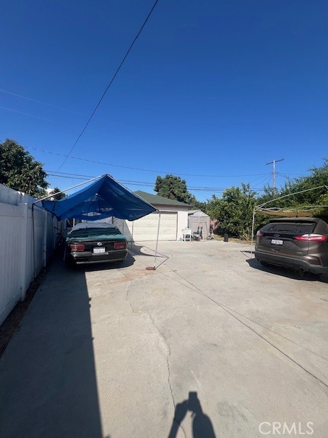 11429 Broadmead Street