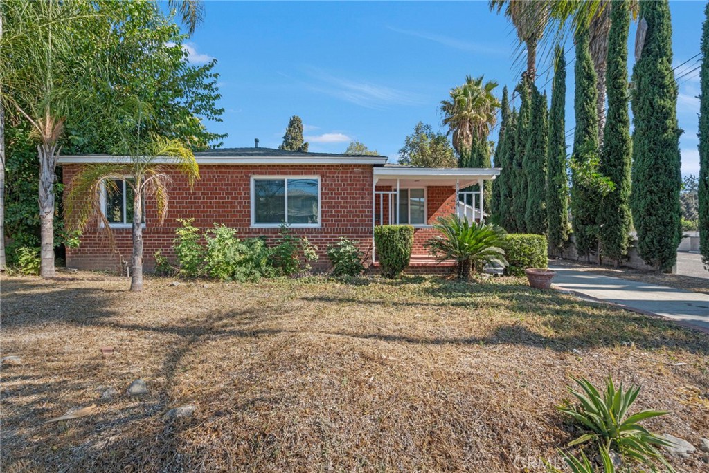 1674 Alameda Street