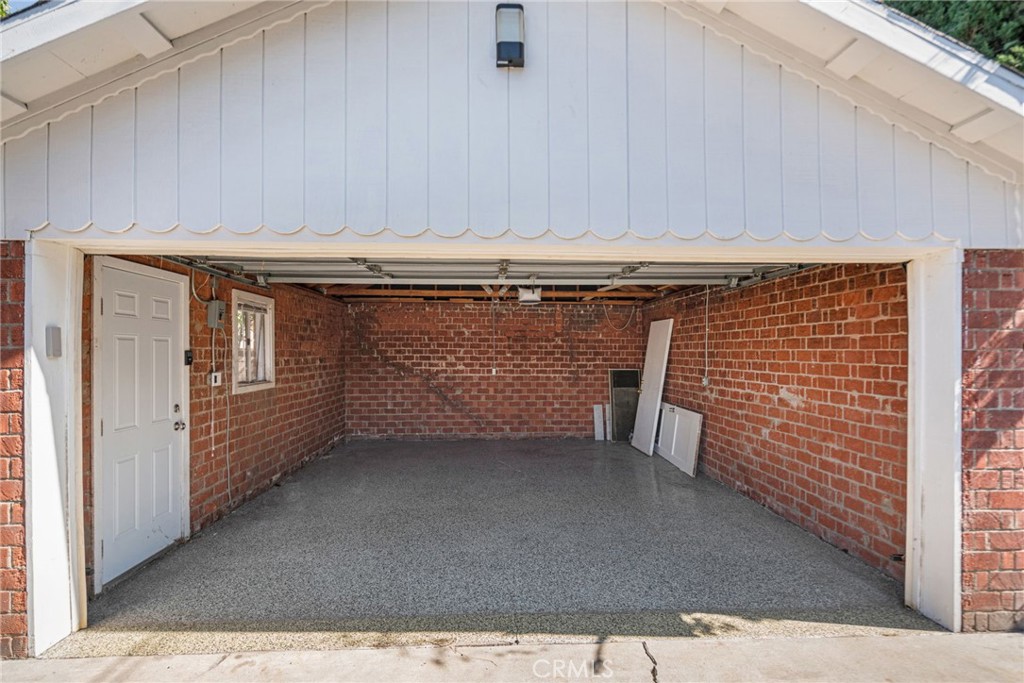1674 Alameda Street