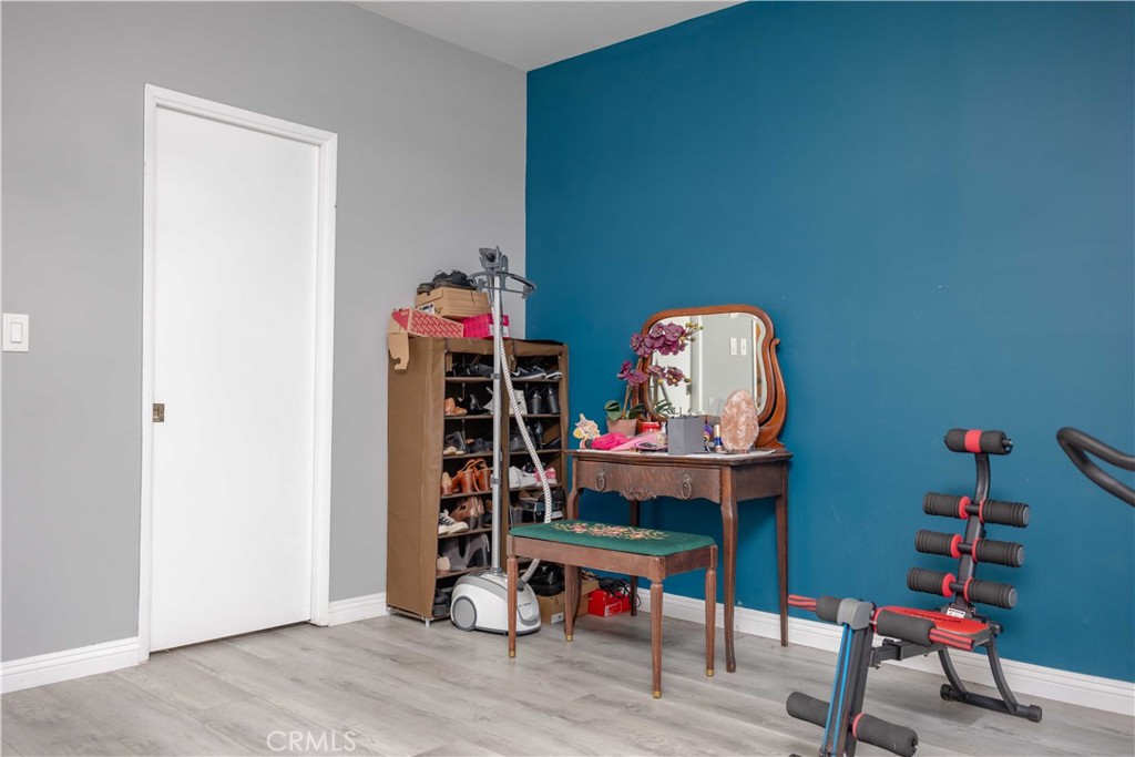 5303 Golden West Avenue