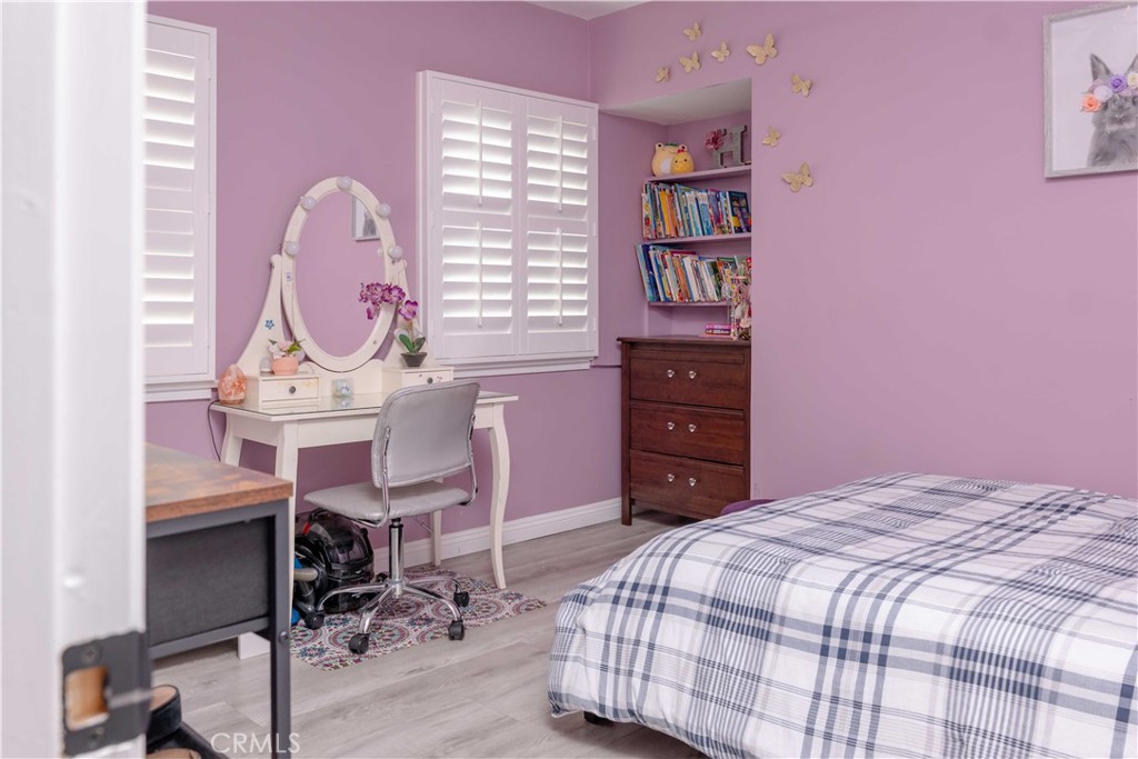 5303 Golden West Avenue