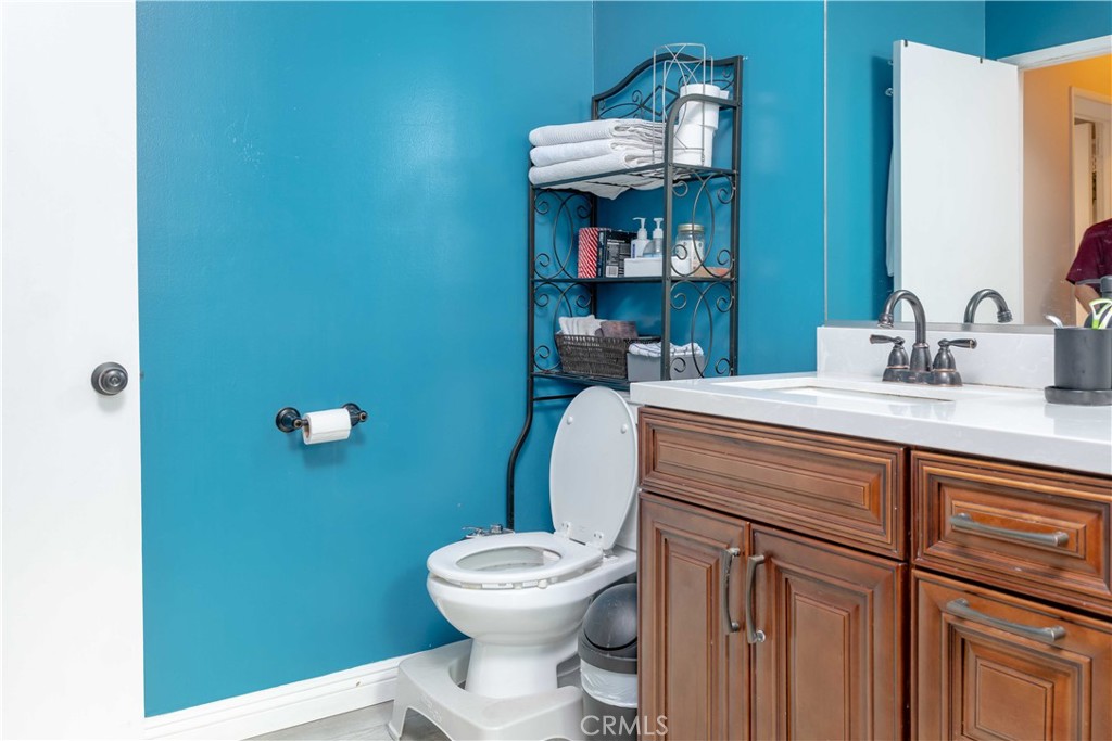 5303 Golden West Avenue