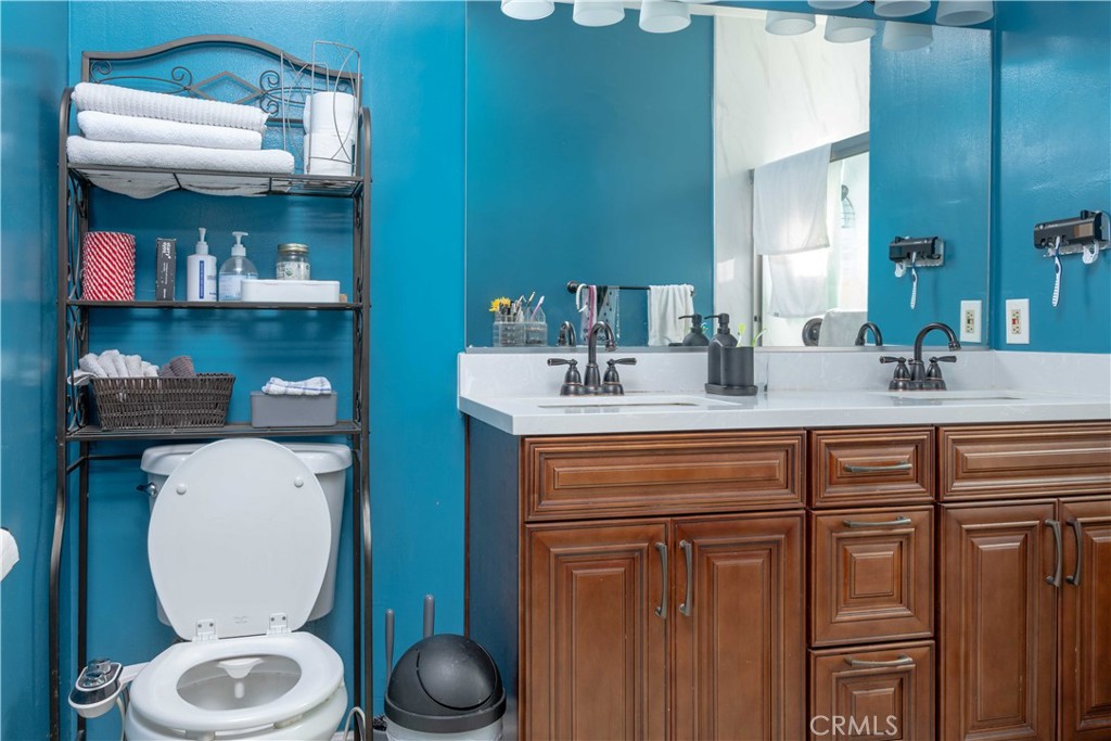 5303 Golden West Avenue