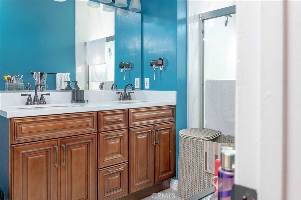 5303 Golden West Avenue