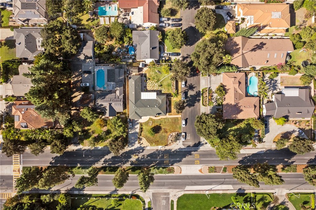 1219 S Santa Anita Avenue