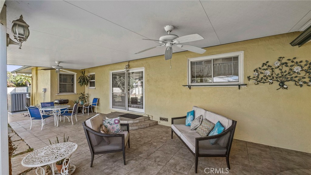 1219 S Santa Anita Avenue