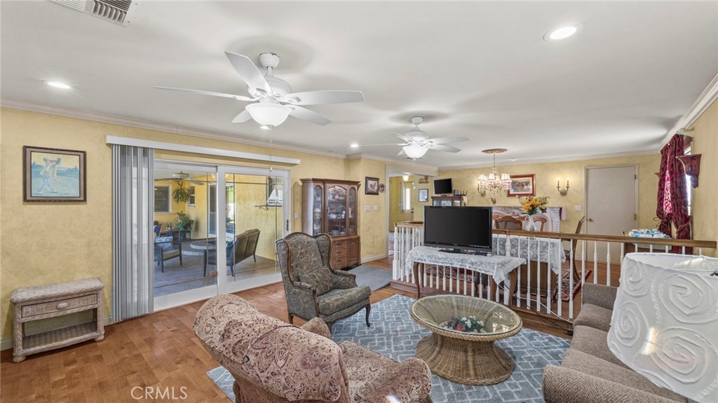 1219 S Santa Anita Avenue