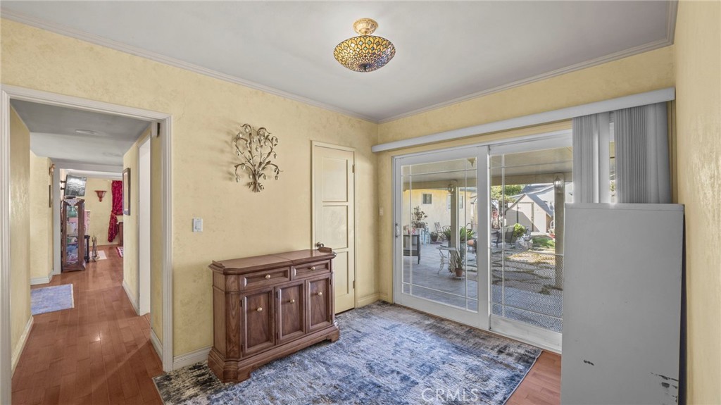 1219 S Santa Anita Avenue