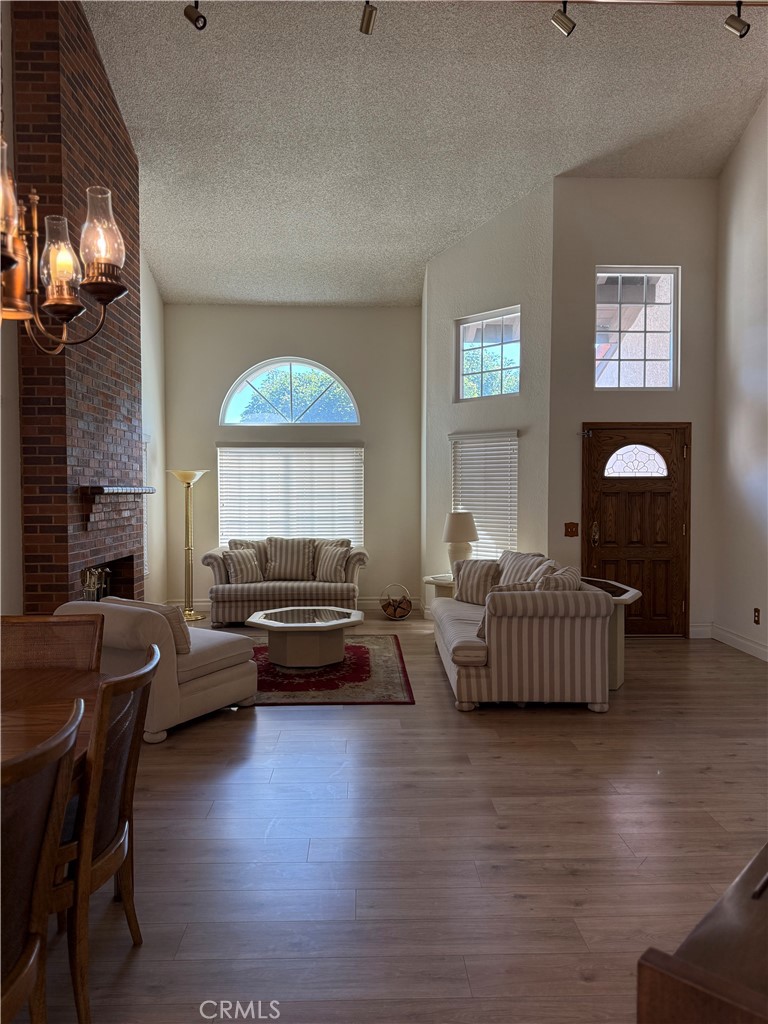 15 Stonegate Circle