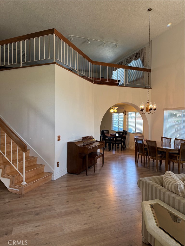 15 Stonegate Circle