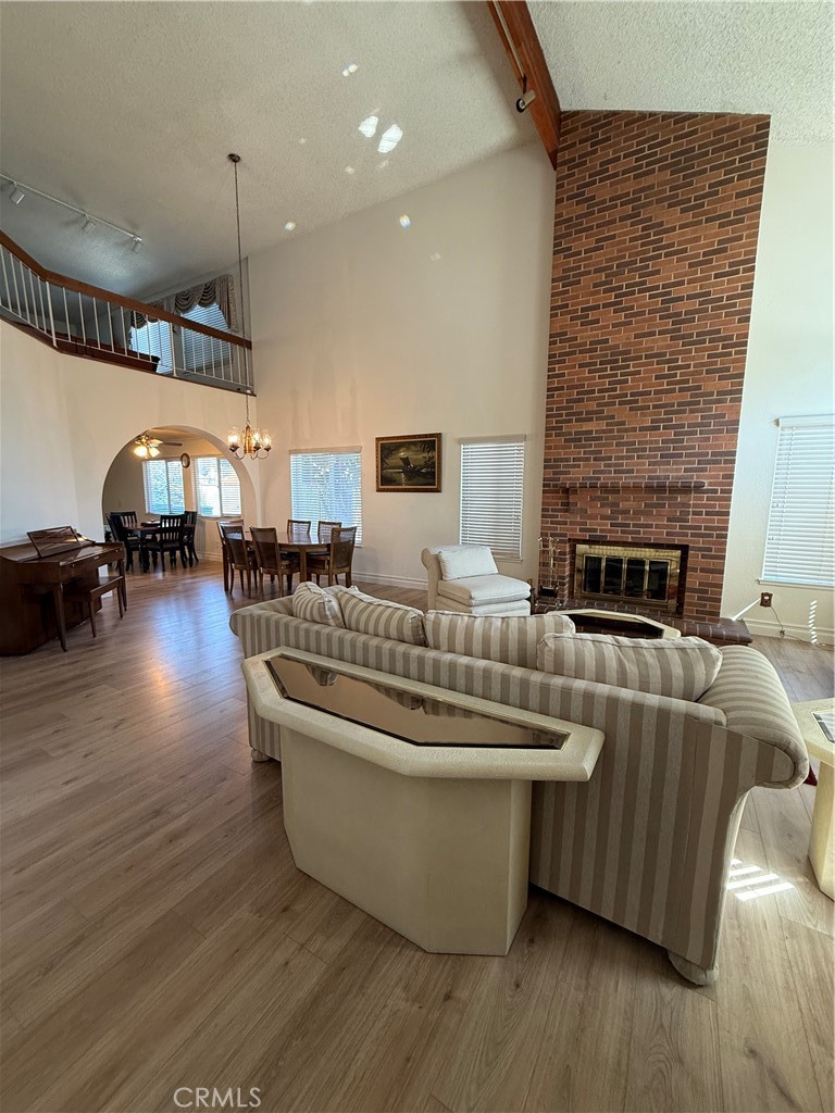 15 Stonegate Circle