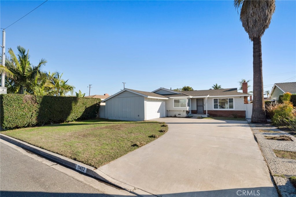 11452 Presidio Way