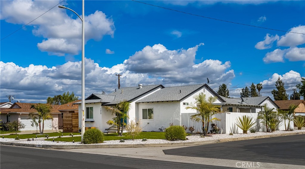 1454 Lancewood Avenue