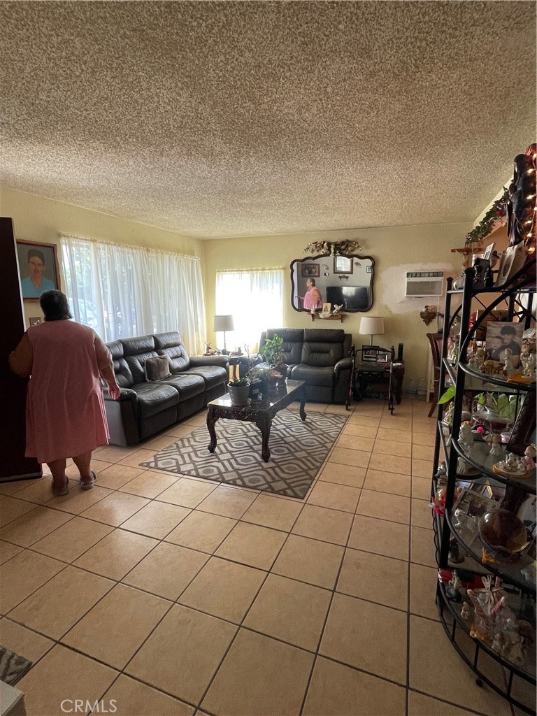 920 Orange Street
